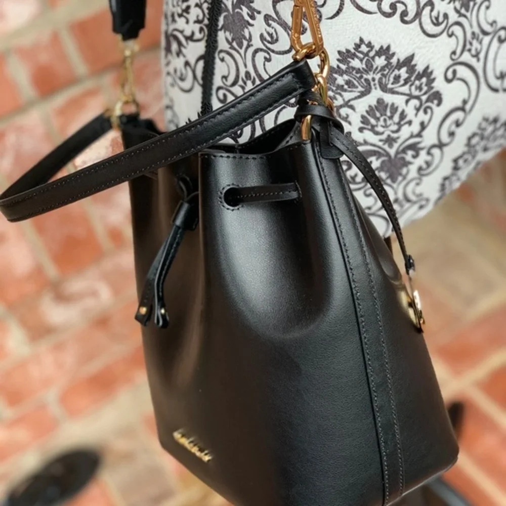 Michael kors Eden large bucket crossbody bag